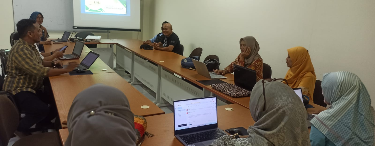 kegiatan FGD publikasi Ilmiah dan sosialisasi Visi Misi Prodi DIP