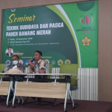 Program Doktor Ilmu Pertanian, PPS USK Kerjasama Dengan Konsorsium Bawang Merah Aceh Melaksanakan Seminar Budidaya Bawang Merah dan Teknik Pasca Panen